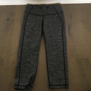 Old Navy Active workout pants cropped